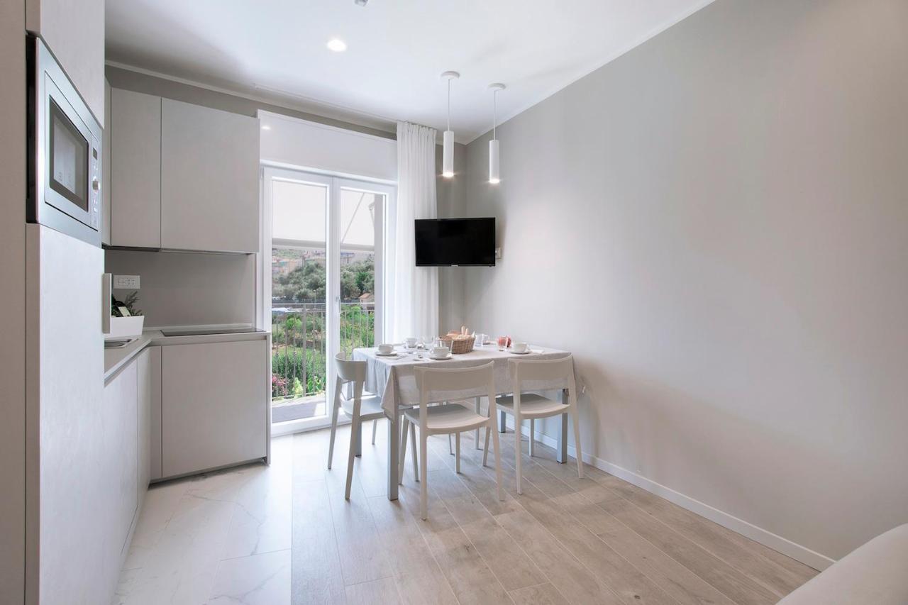 Residence Dolcemare Laigueglia Εξωτερικό φωτογραφία